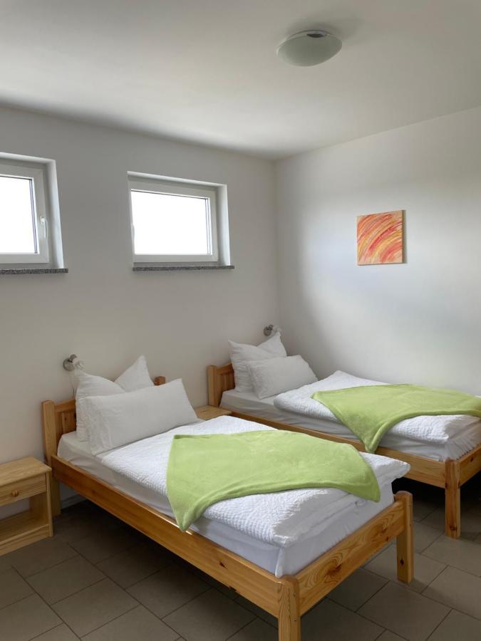 Twt Motel Triptis Kültér fotó
